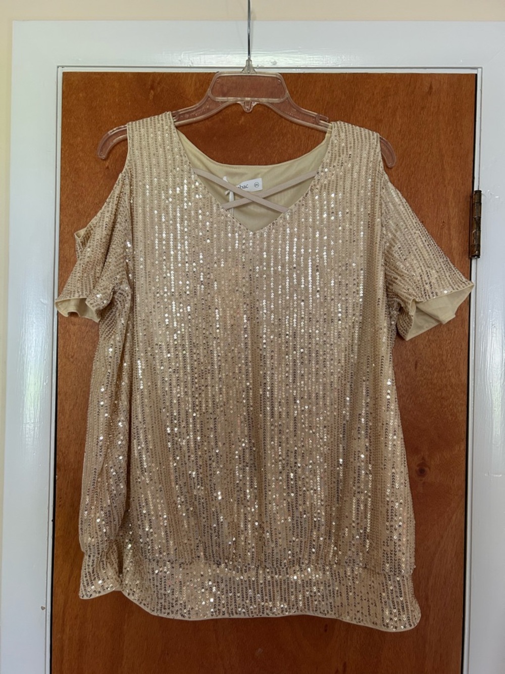 Sequin Cold-Shoulder V-Neck Top in Gold